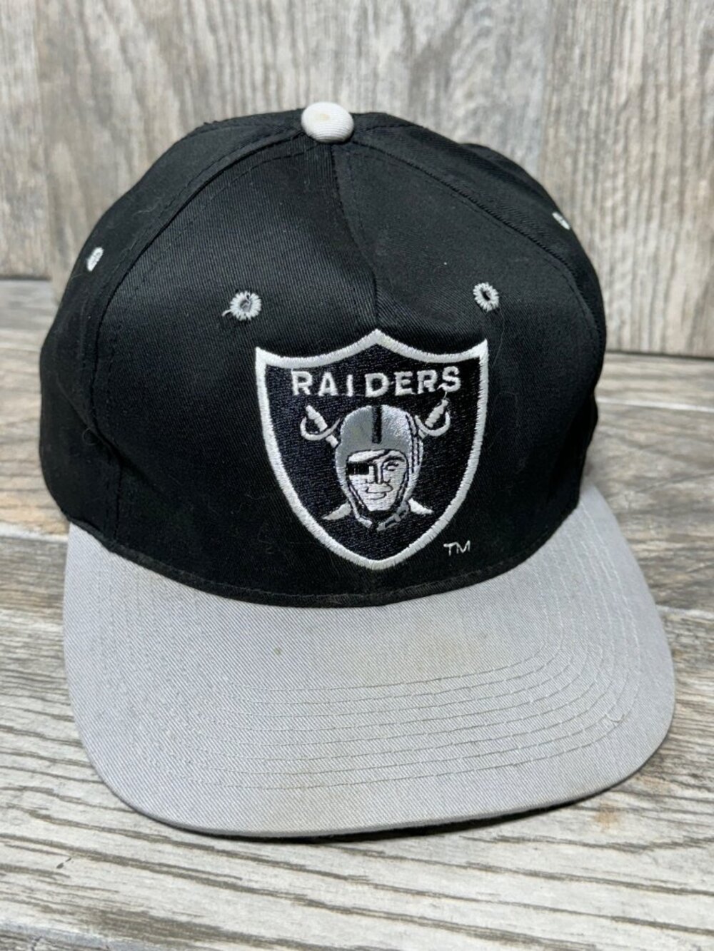 Vintage LOS ANGELES OAKLAND RAIDERS LOGO SNAPBACK HAT Black Gray Trucker NFL